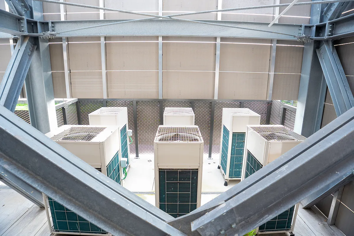 Impianti RSA a Brescia - Climatizzazione - Unità esterna totale - Bontempi Impianti